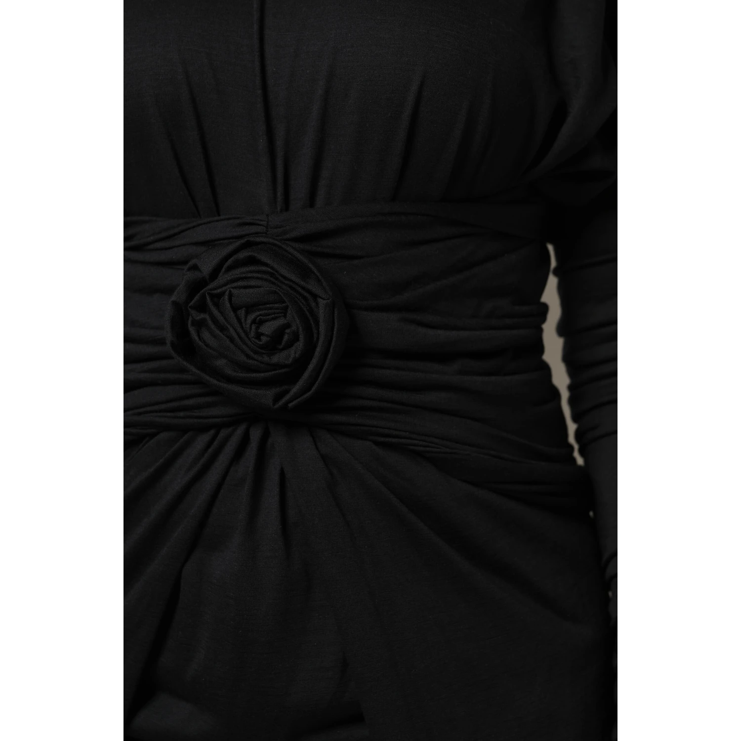 Black Wool Long Sleeves Sheath Midi Dress