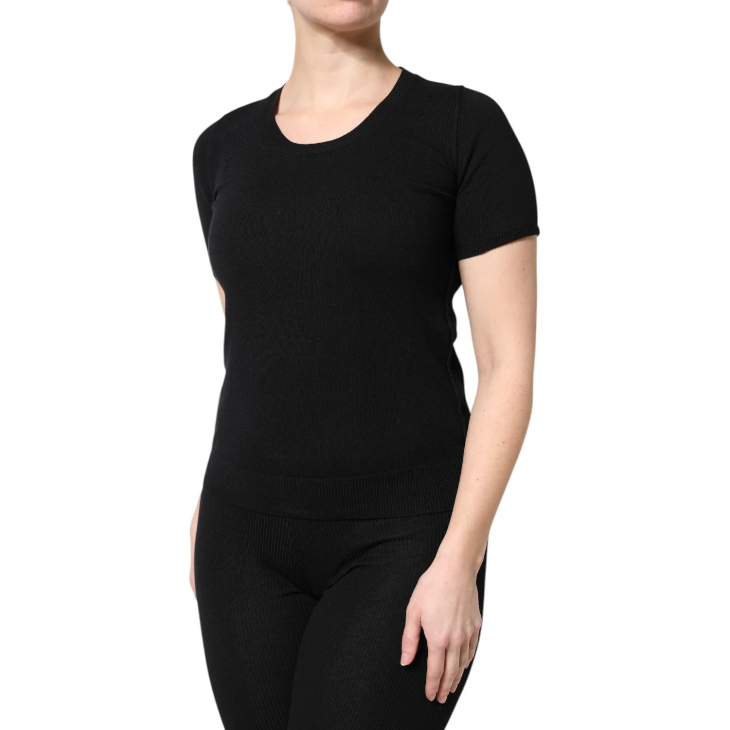 Black Cotton Round Neck Short Sleeve T-shirt