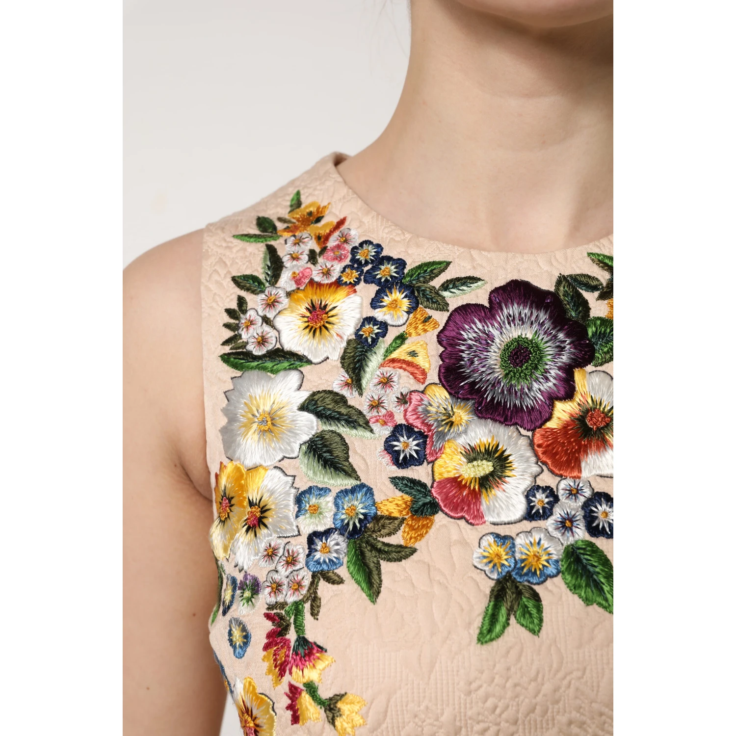 Beige Floral Embroidery Sleeveless Tank Top