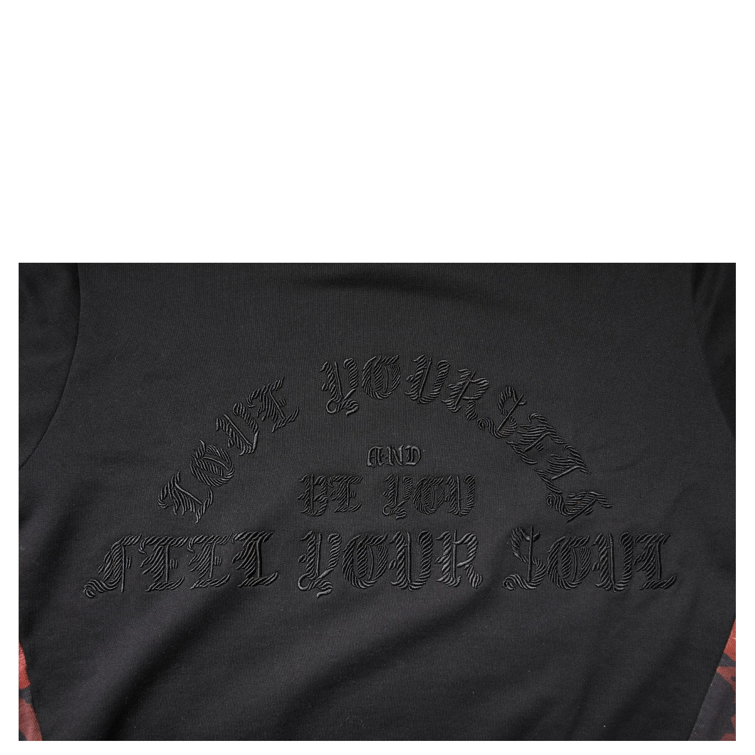 Black Embroidered Crew Neck Pullover Sweater