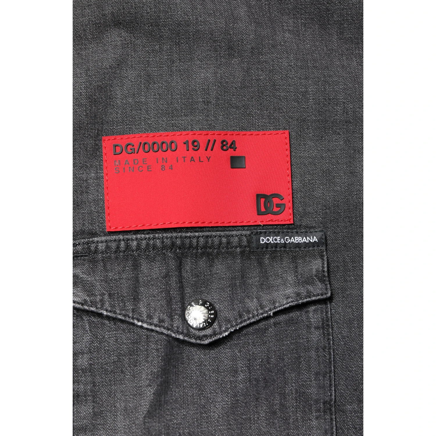 Gray Long Sleeves Button Down Denim Shirt