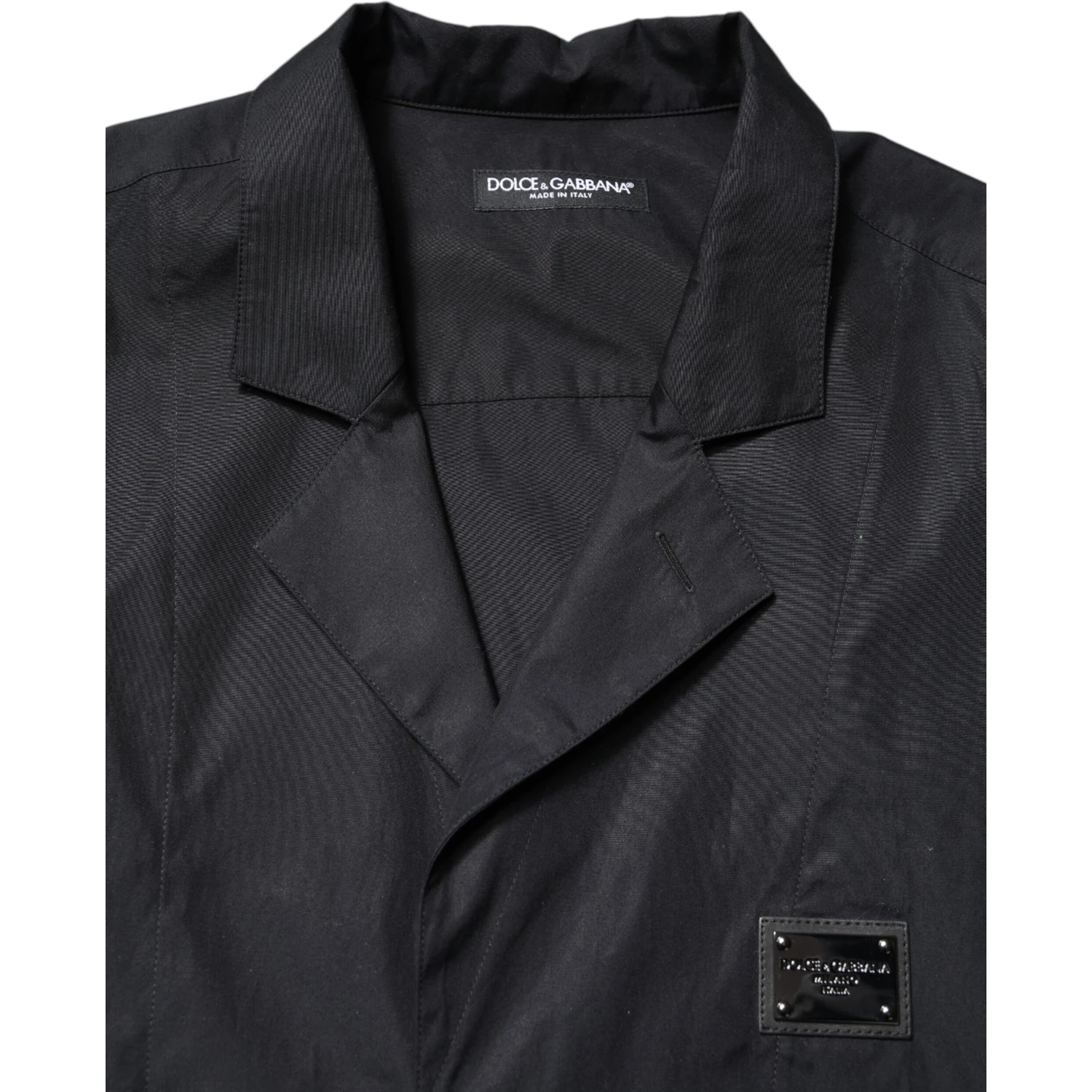 Black Short Sleeves Button Down Casual Shirt