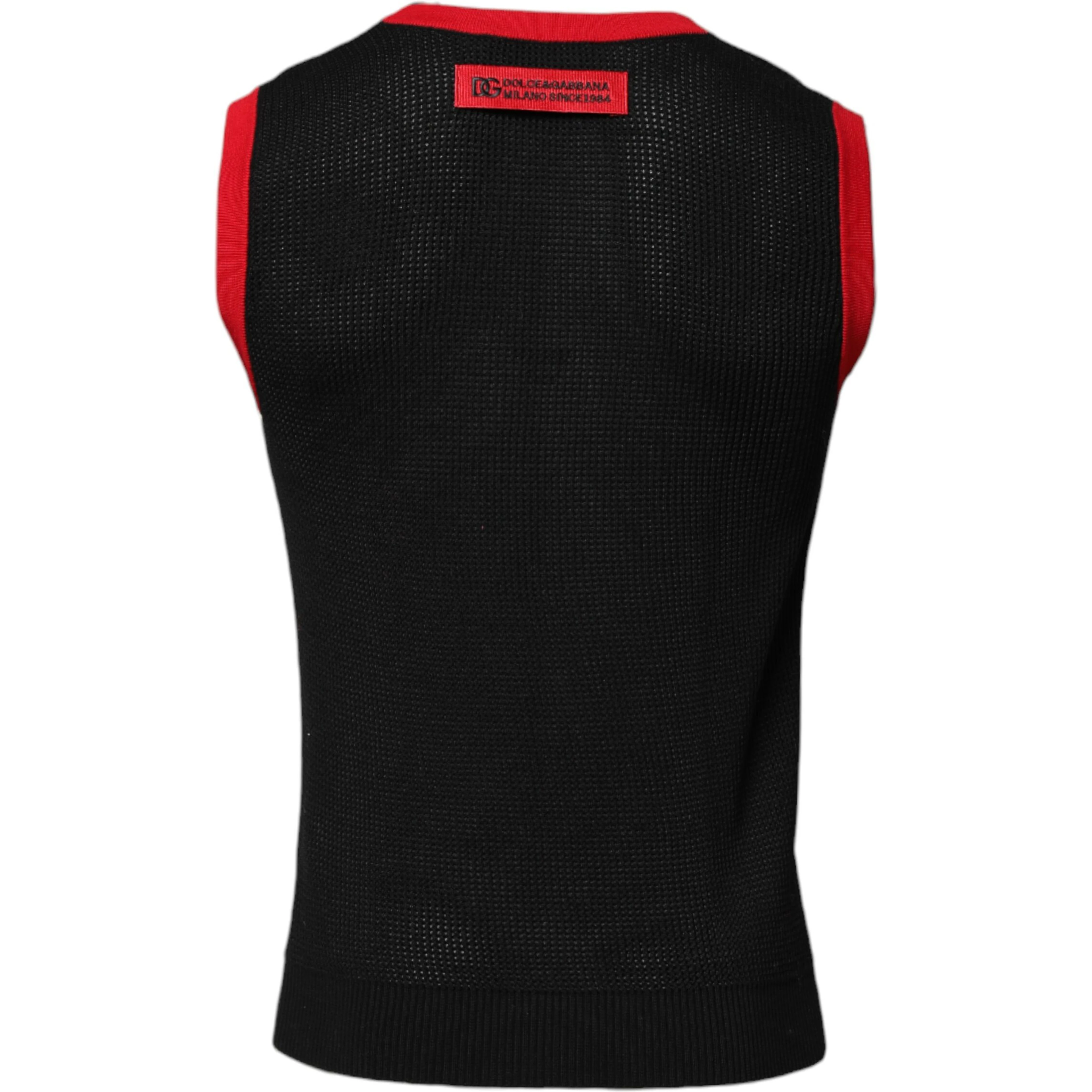 Black Cotton Slim Fit Round Neck T-shirt