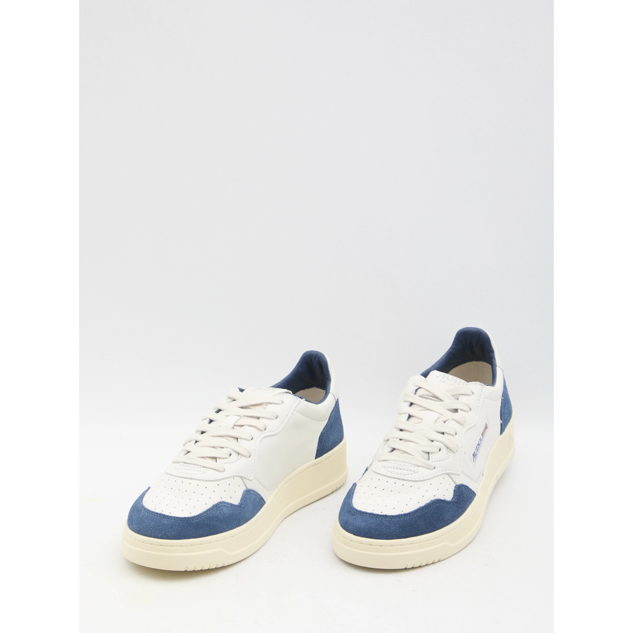 Medalist Low sneakers