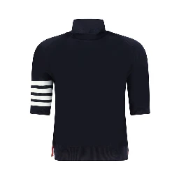 طوق من البولياميد الأزرق