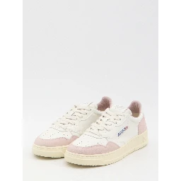 Medalist Low Sneakers In Suede And Leather In White