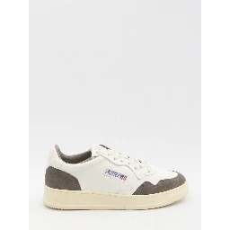 Medalist Low Sneakers
