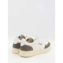 Medalist Low Sneakers