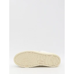 Medalist Low Sneakers