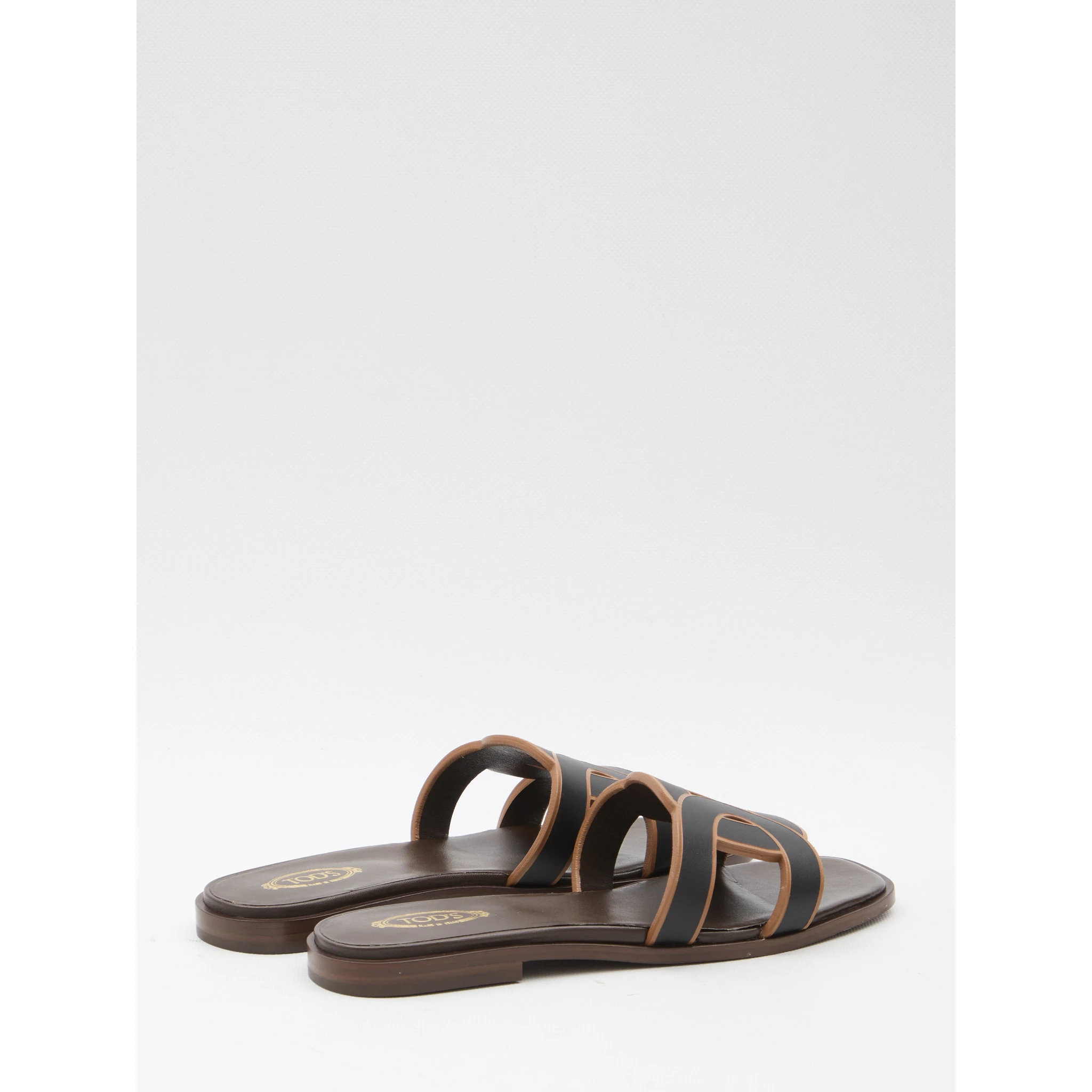 Leather sandals