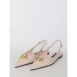 Shiny leather ballerinas