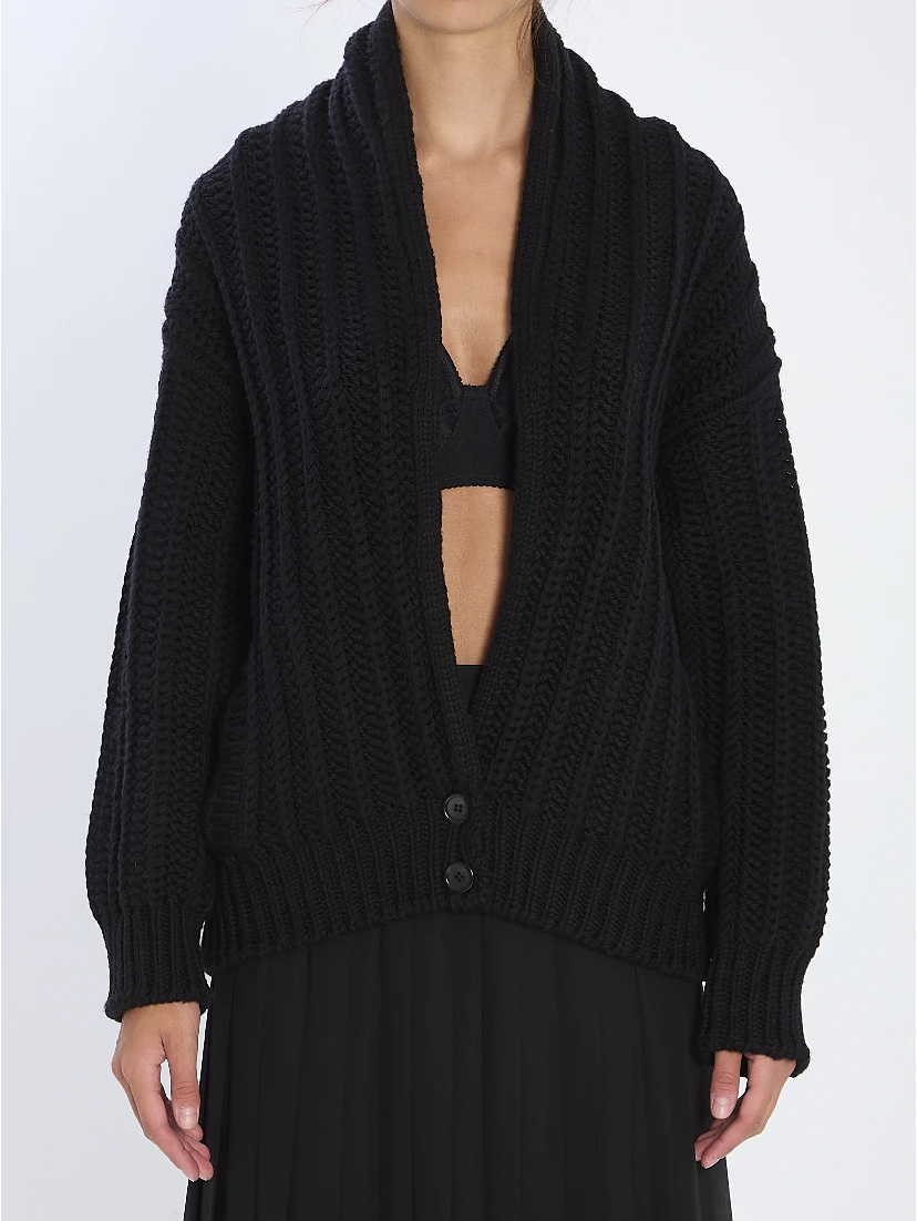 Virgin wool cardigan