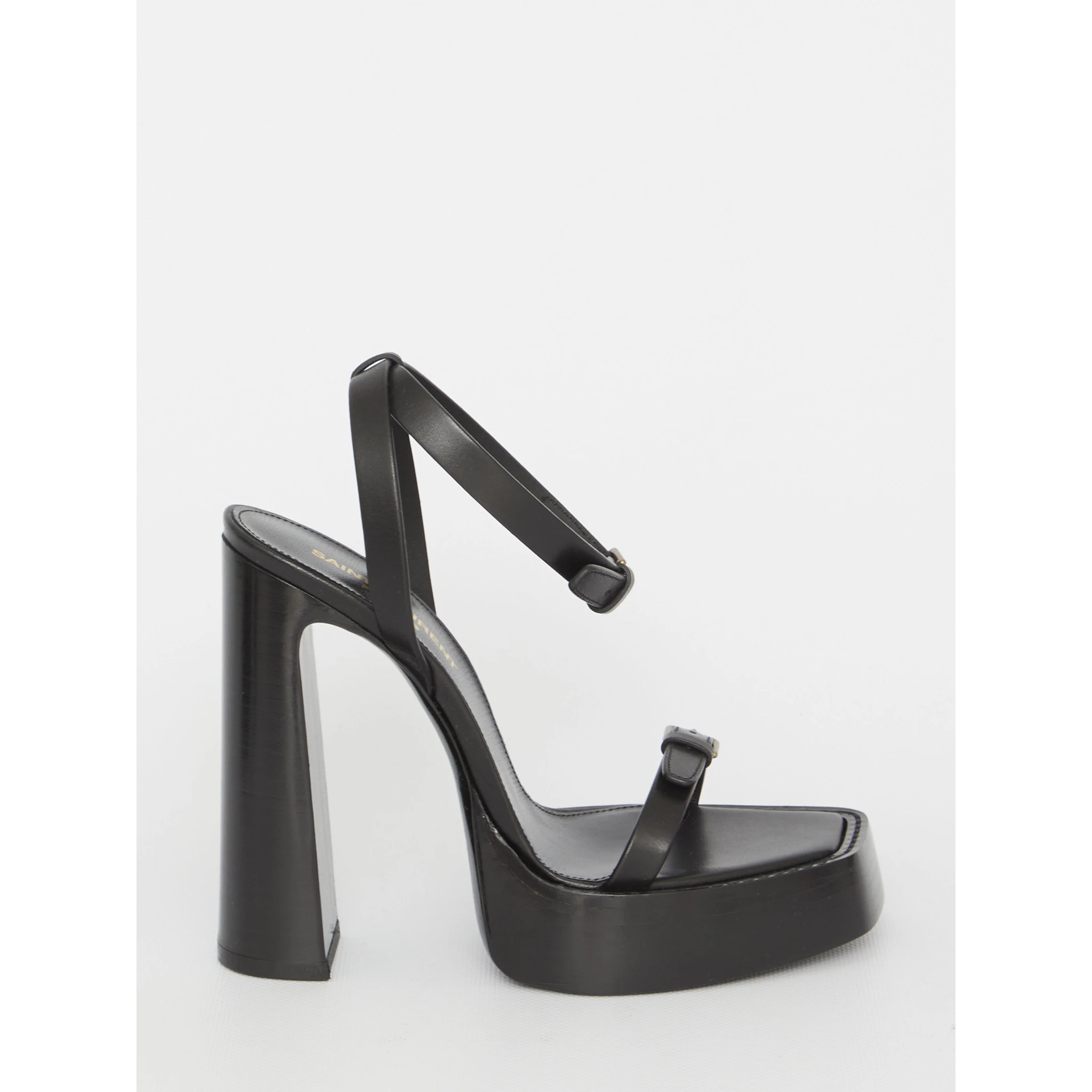 Platz platform sandals