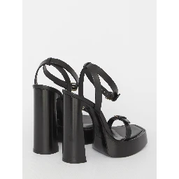 Platz platform sandals