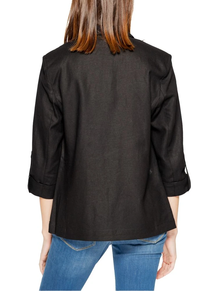 Black Linen Blazer alternative