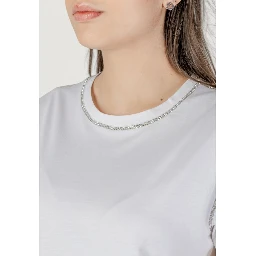 White Cotton T-Shirt