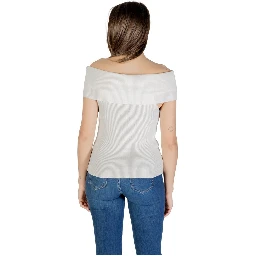 White Polyester T-Shirt