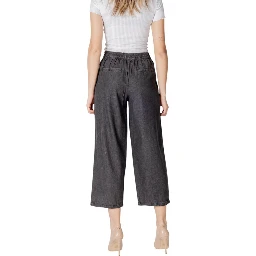 Black Cotton Cropped Jeans