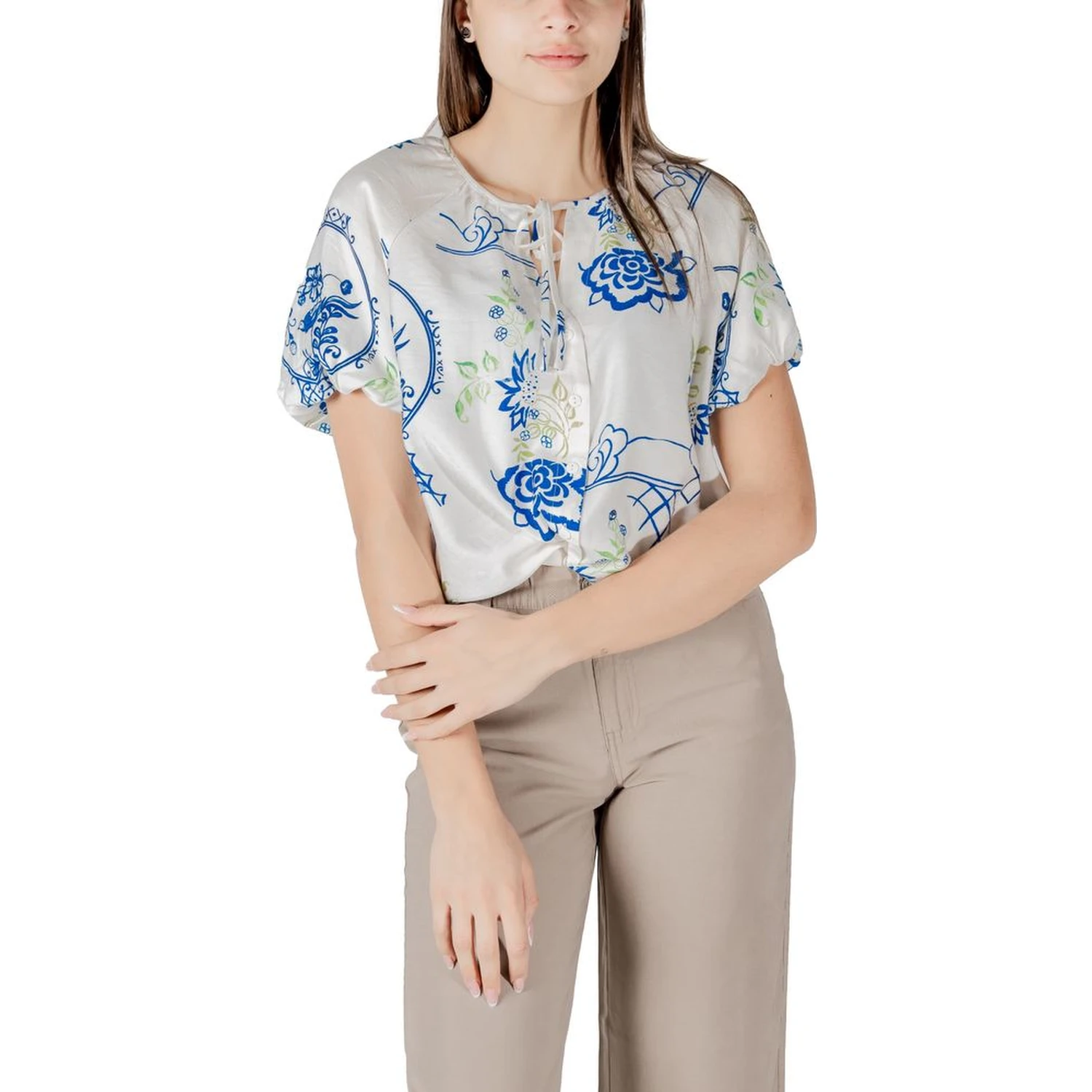 White Viscose Shortsleeve