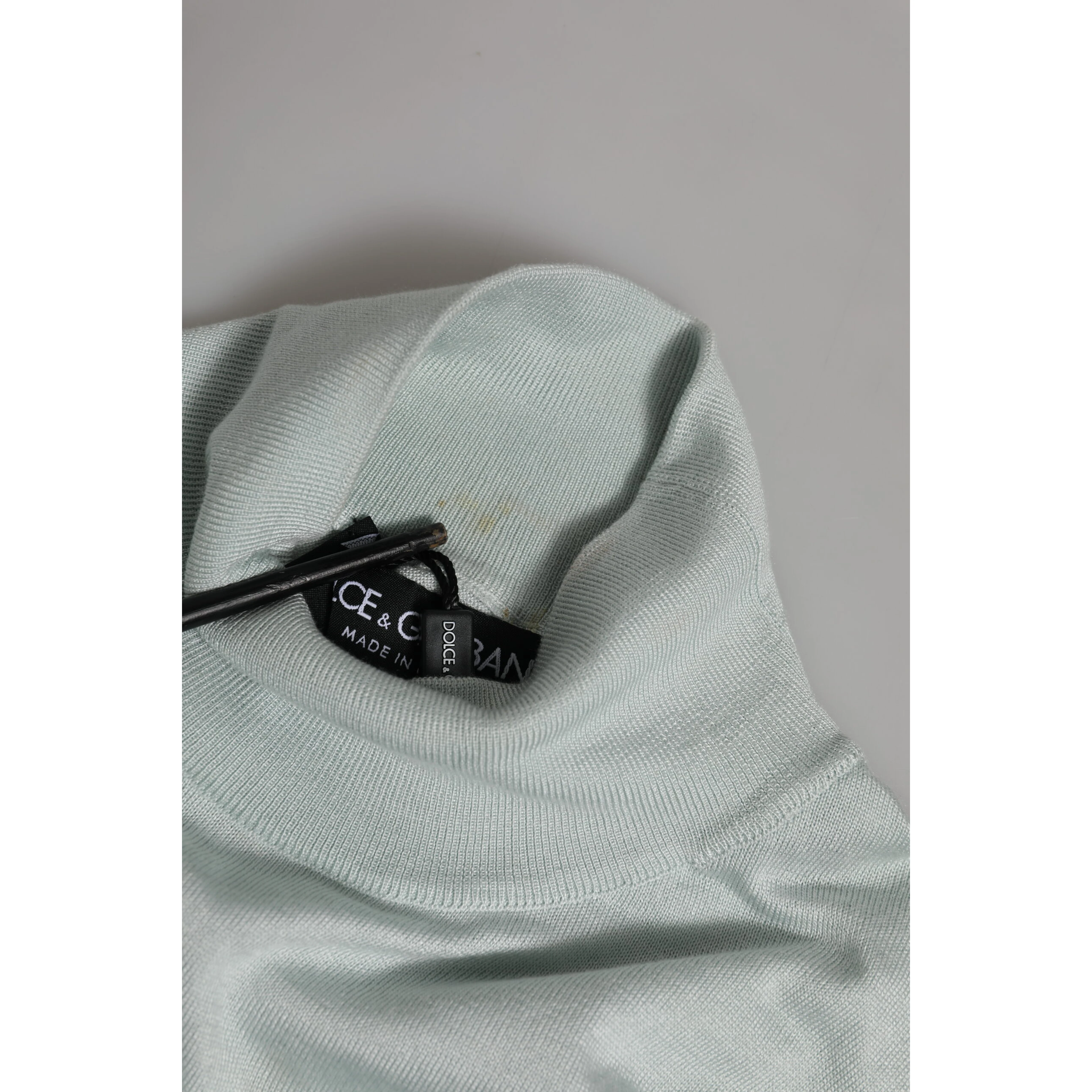 Gray Turtle Neck 3/4 Sleeves Pullover Top