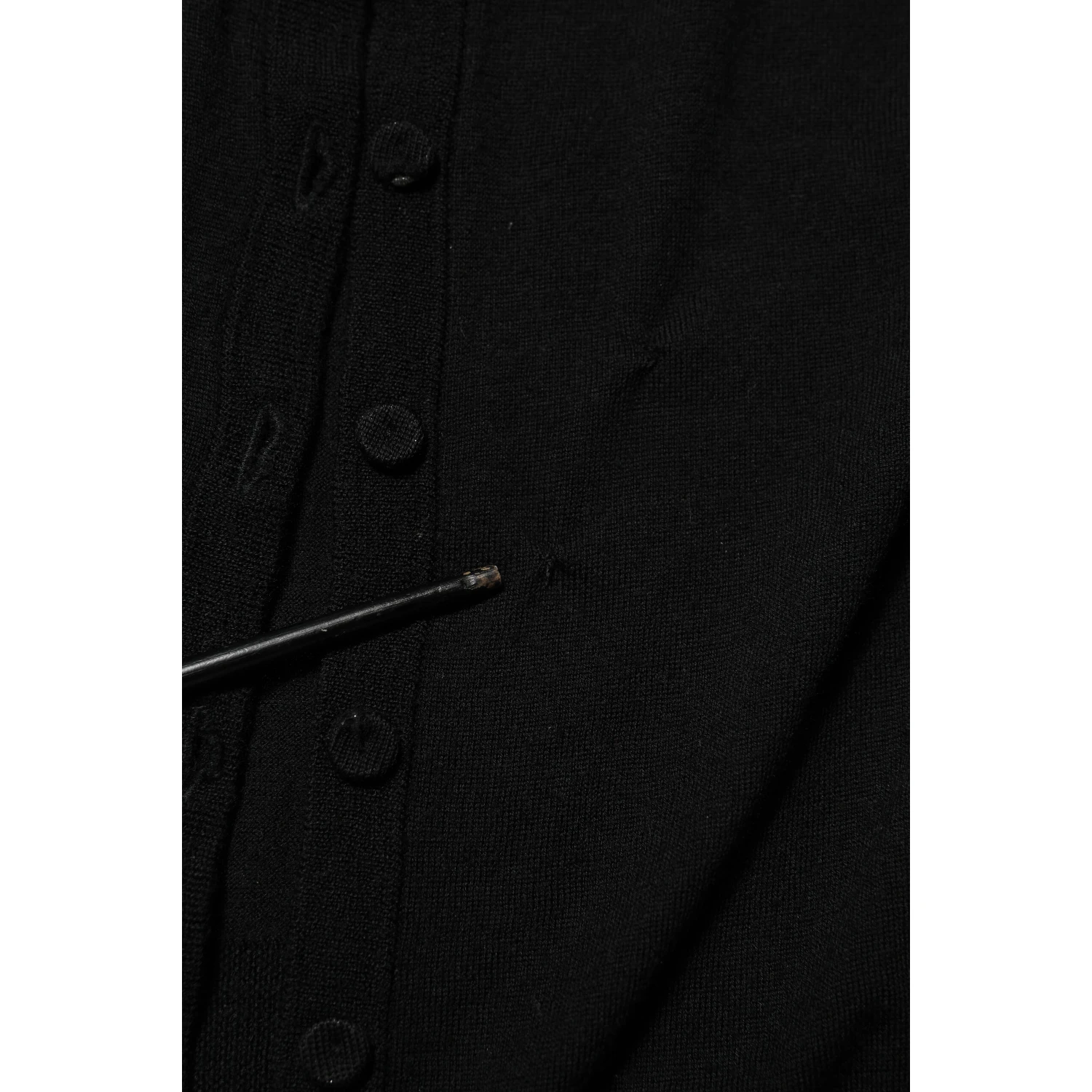 Black Virgin Wool Buttoned Cardigan Sweater