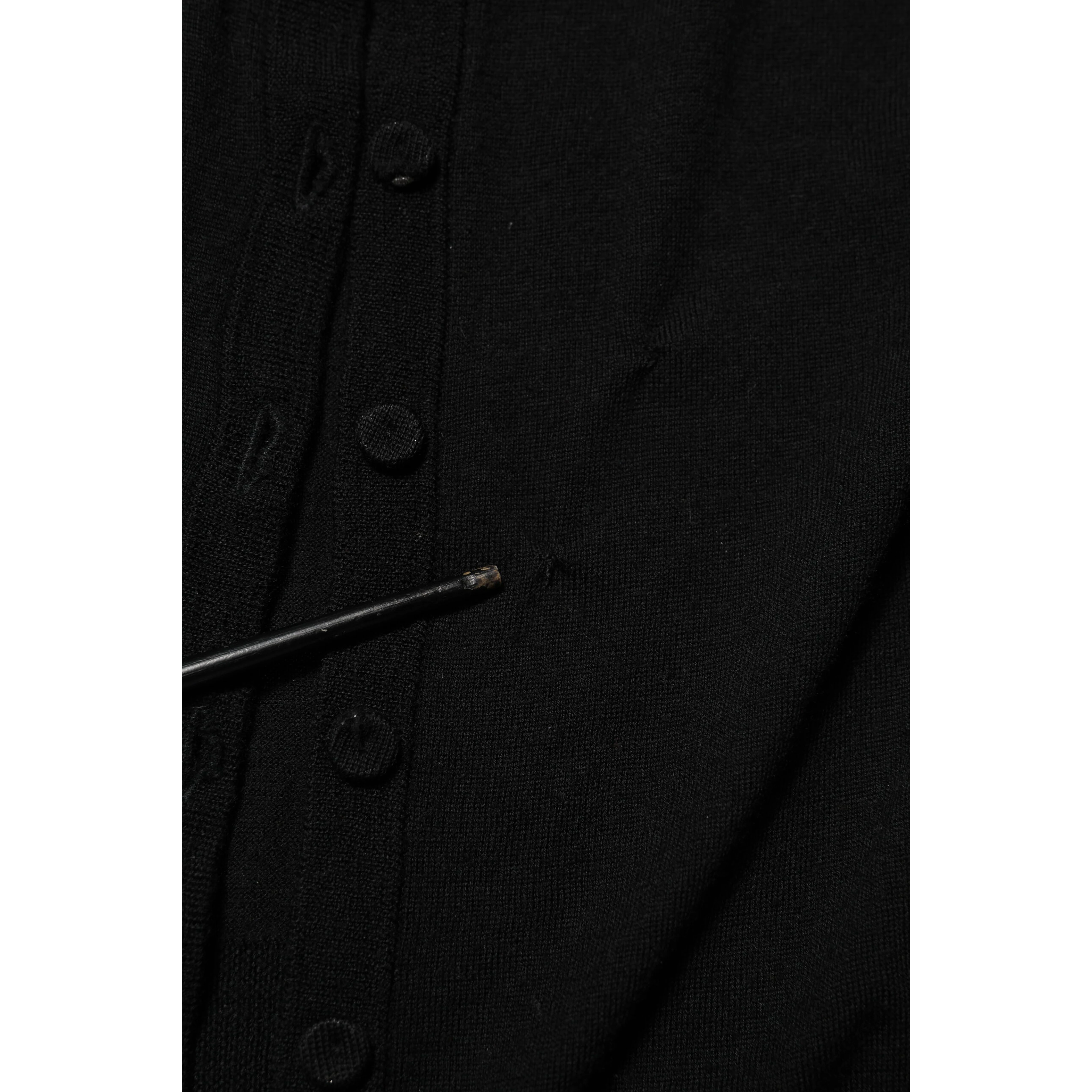 Black Virgin Wool Buttoned Cardigan Sweater