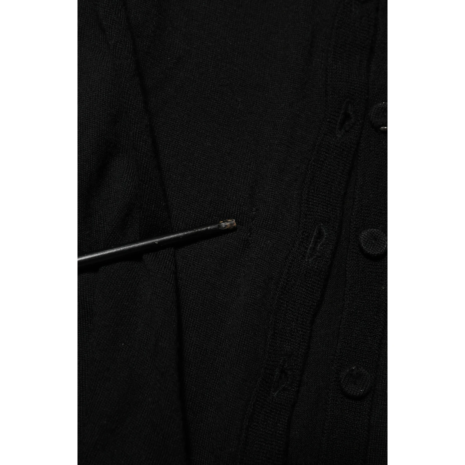 Black Virgin Wool Buttoned Cardigan Sweater