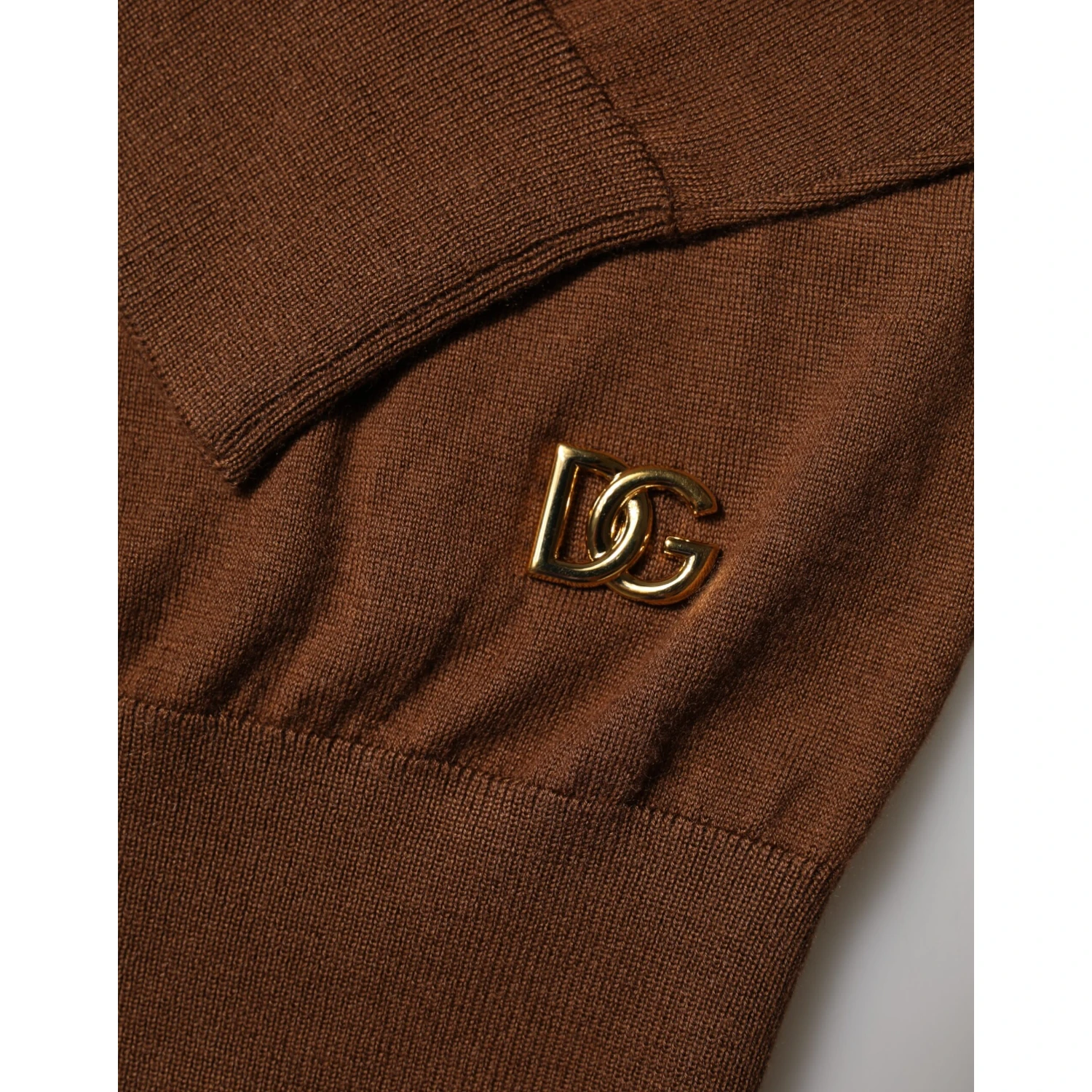 Brown Cashmere Turtle Neck Pullover Sweater