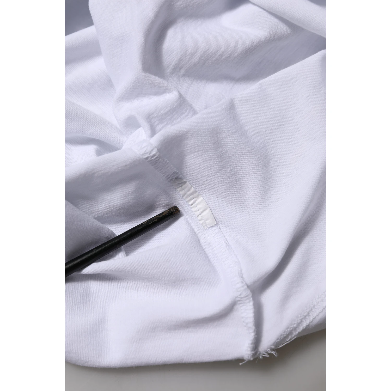 White Cotton V-Neck Short Sleeves T-Shirt