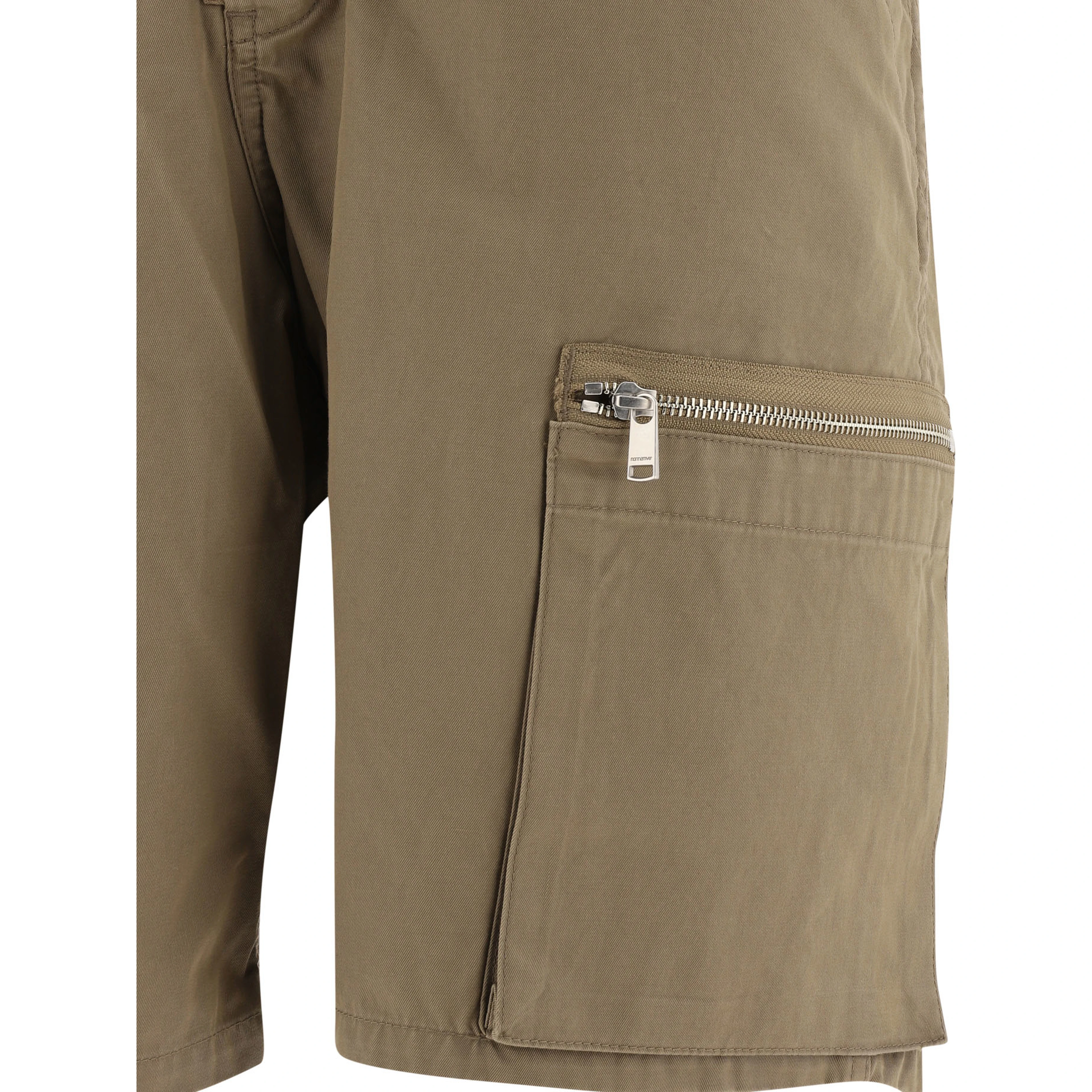 "Trooper 6P" shorts