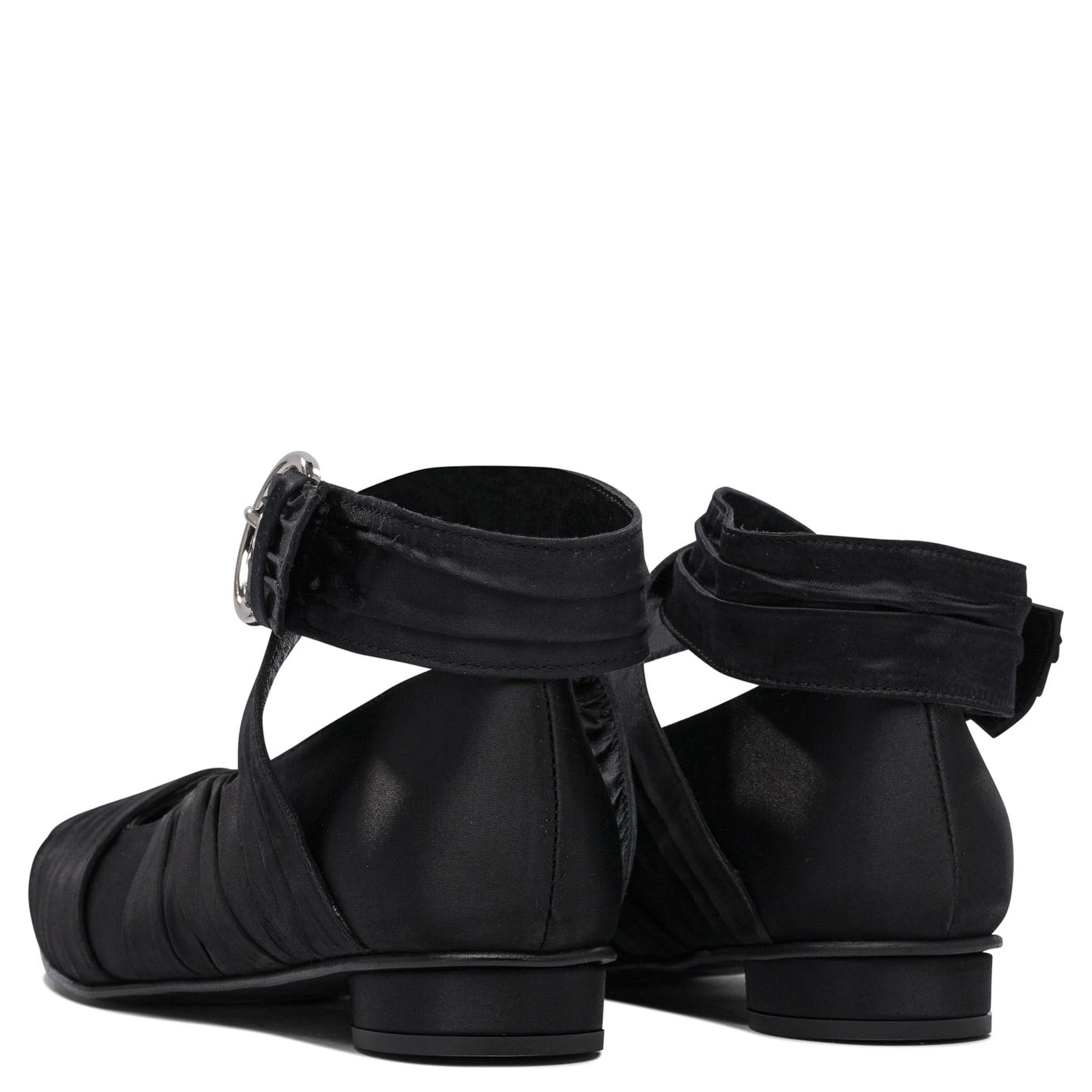 "Volant" ballets shoes