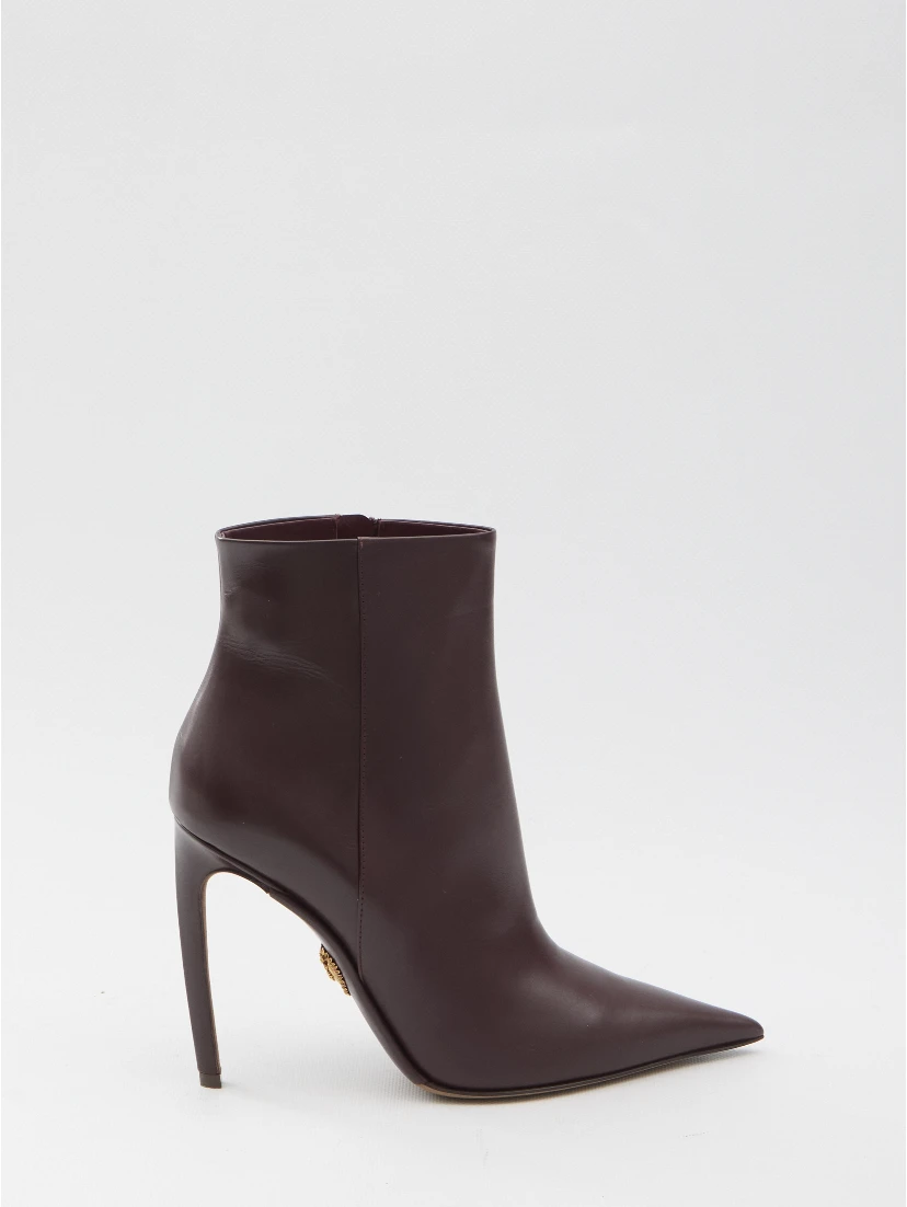 Desire ankle boots