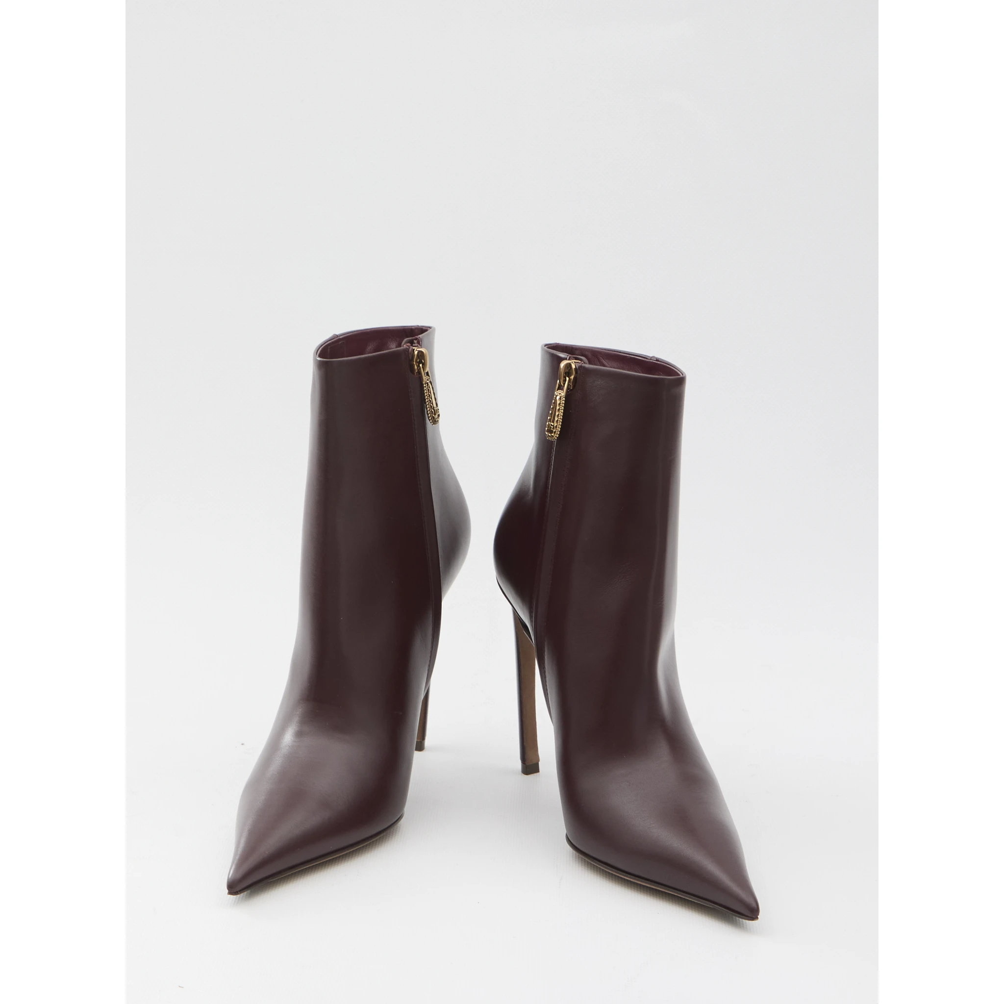 Desire ankle boots