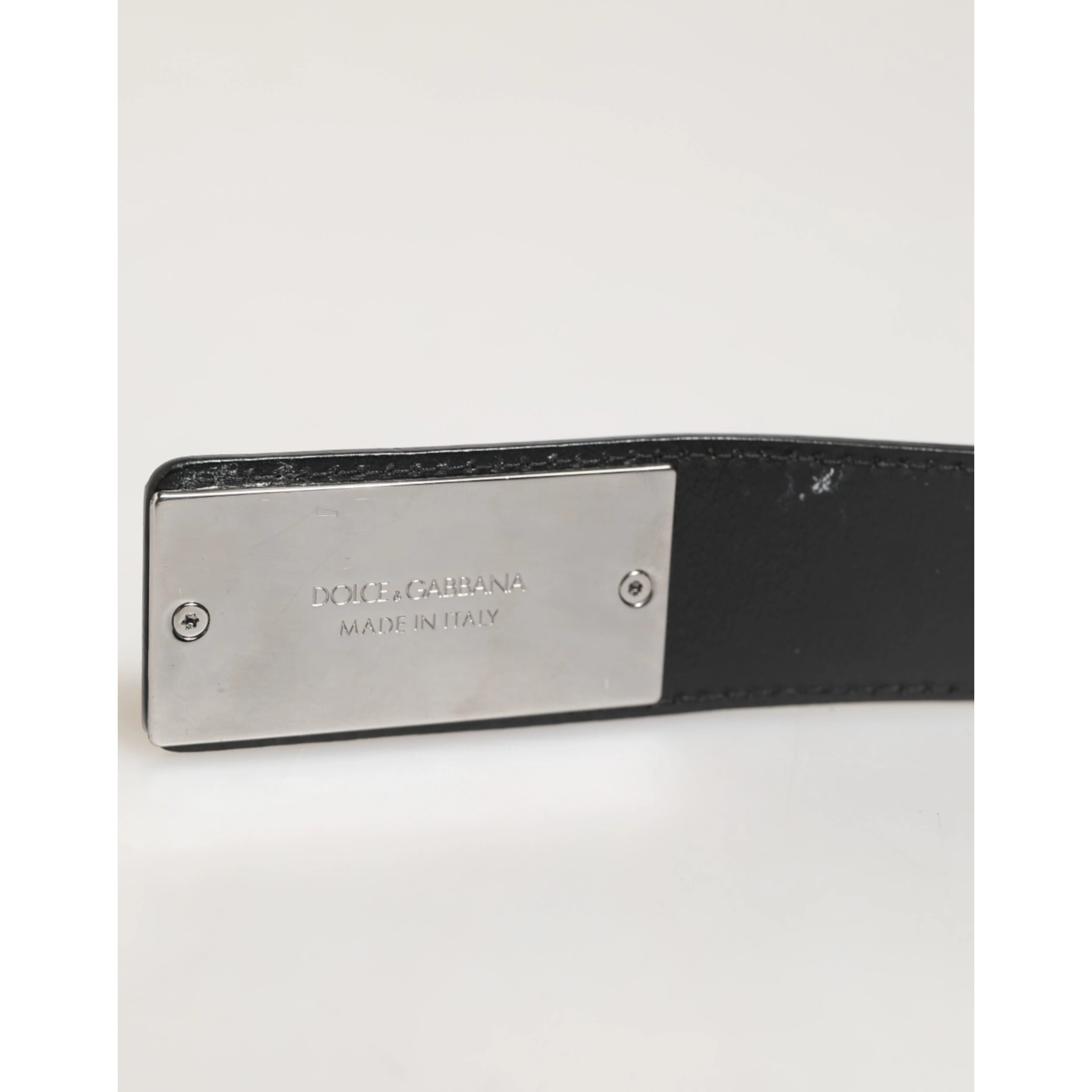Black Leather Classic Metal Logo Buckle Belt