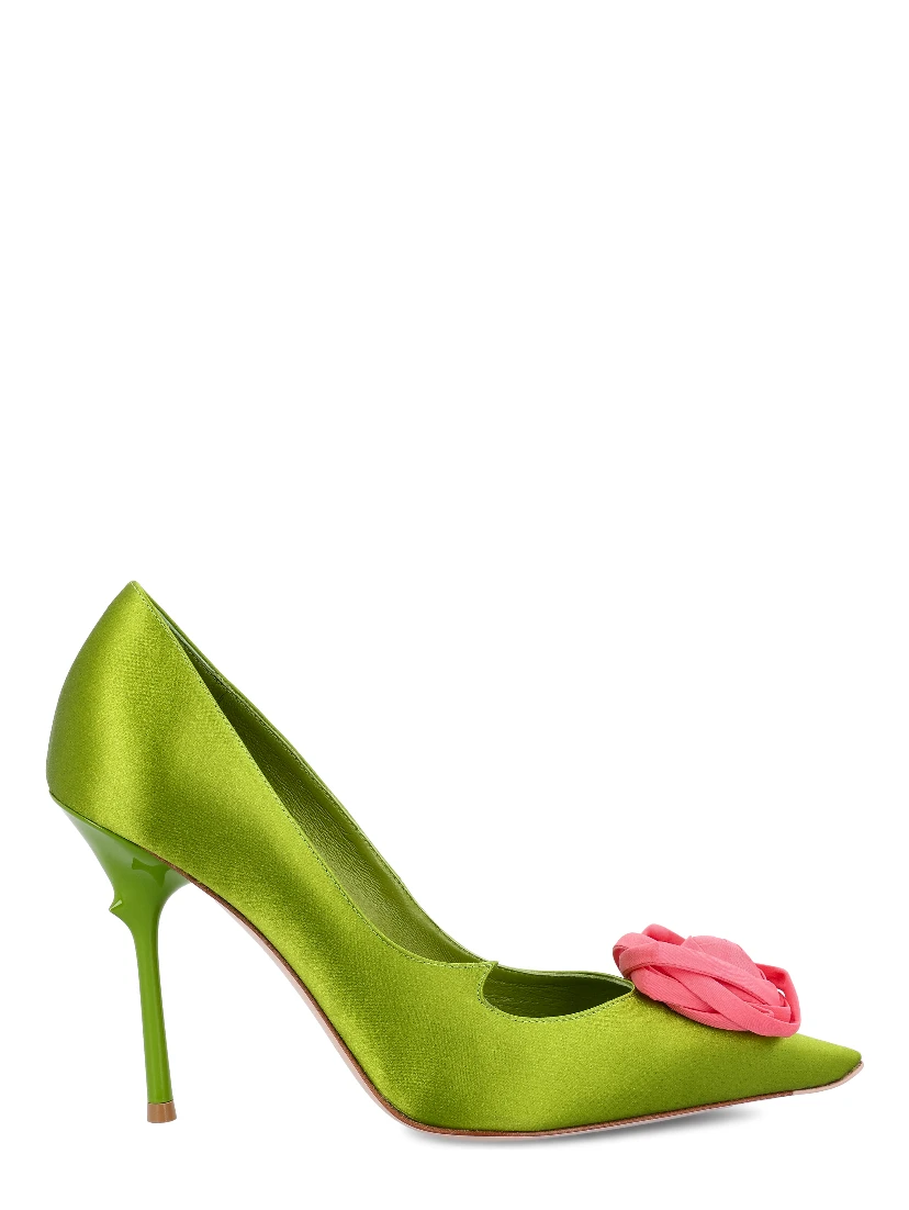 Roger Vivier With Heel
