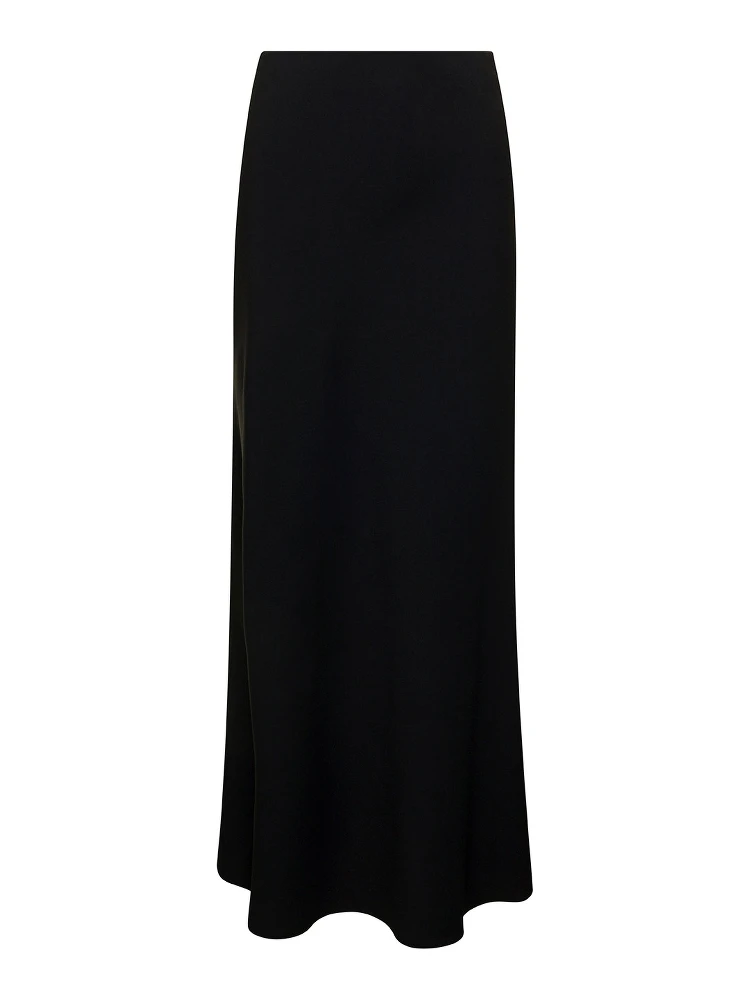 تنورة ميدي سوداء بتفاصيل مزخرفة في نهايتها من الساتان للنساء