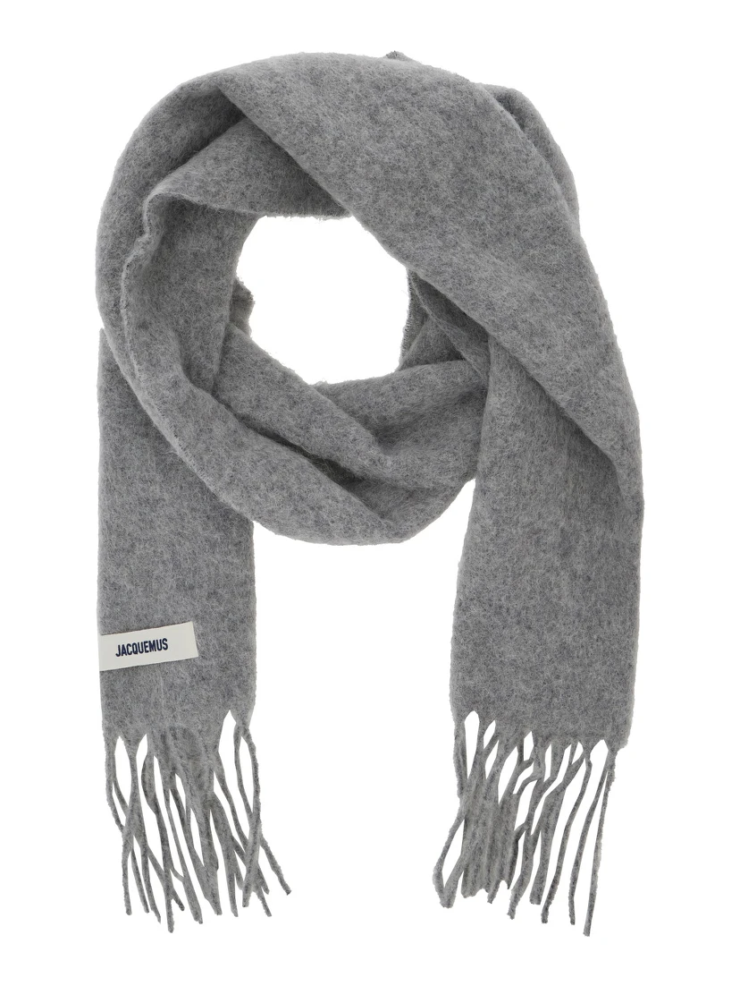 LEcharpe Carro Grey Scarf with Logo Patch on the Front and Fringed Hem in Wool Blend Man