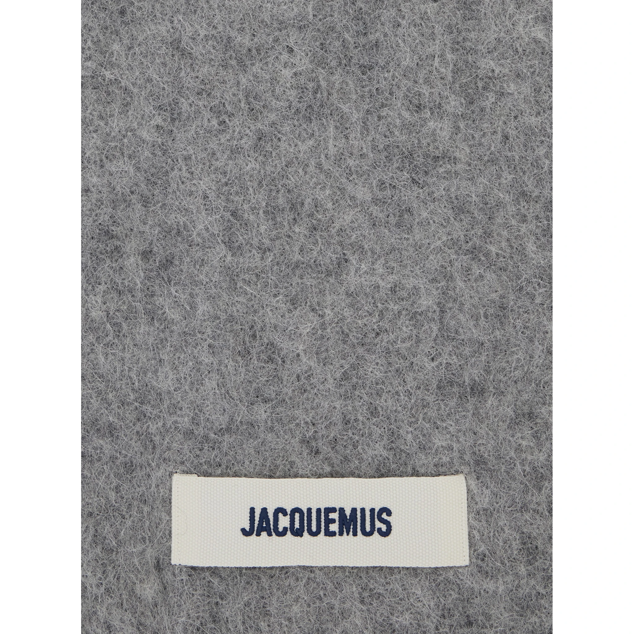 LEcharpe Carro Grey Scarf with Logo Patch on the Front and Fringed Hem in Wool Blend Man
