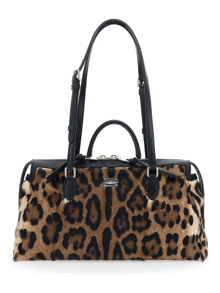 حقيبة يد فيتوريا بنية اللون مزينة بشعار العلامة التجارية في الأمام ونقشة جلد النمر بالكامل، مصنوعة من الجلد، للنساء