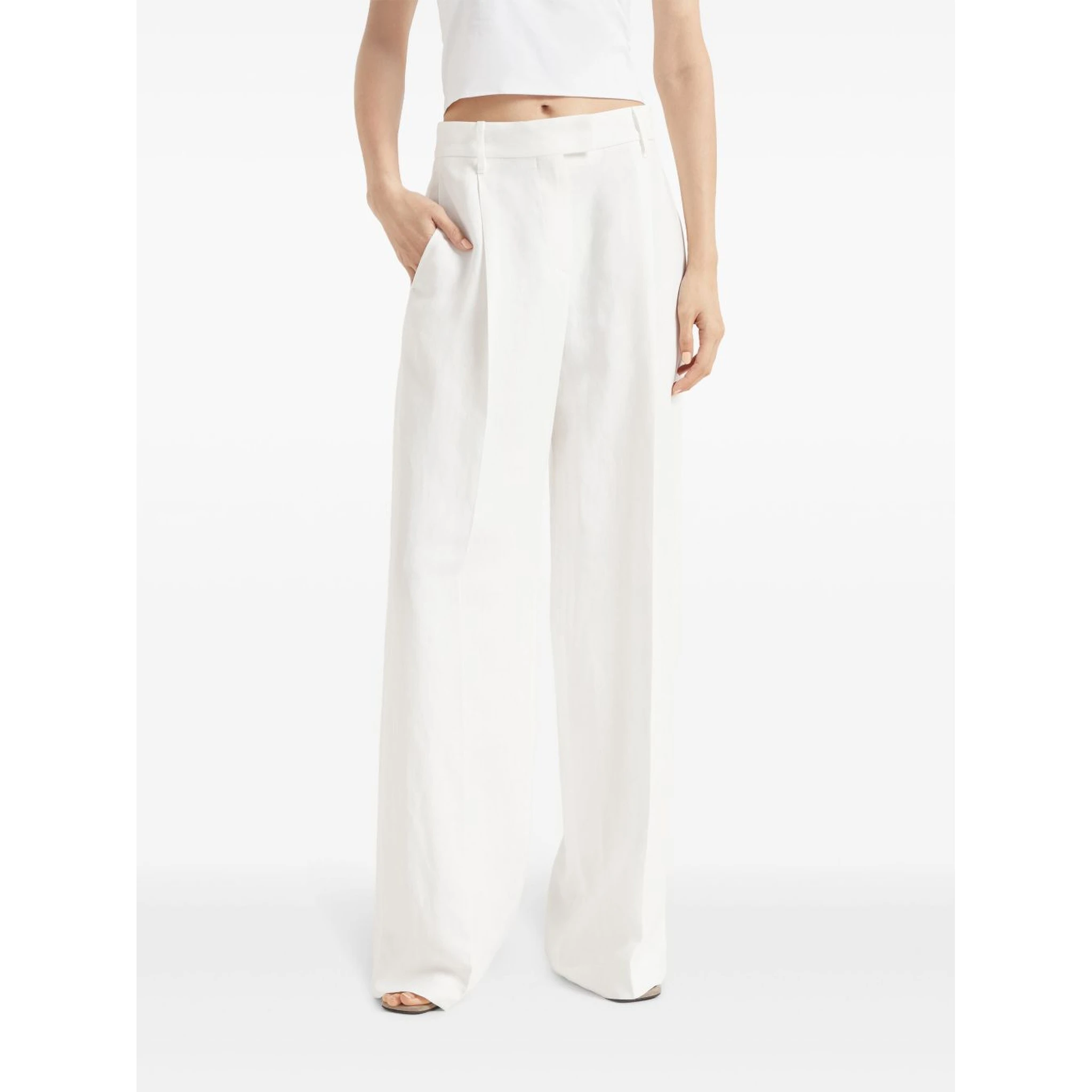 "Loose Pleated" pants