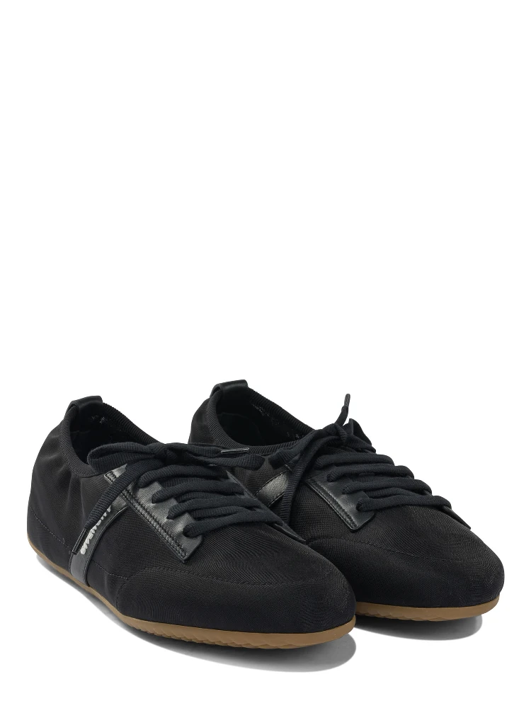 "Slim" sneakers alternative