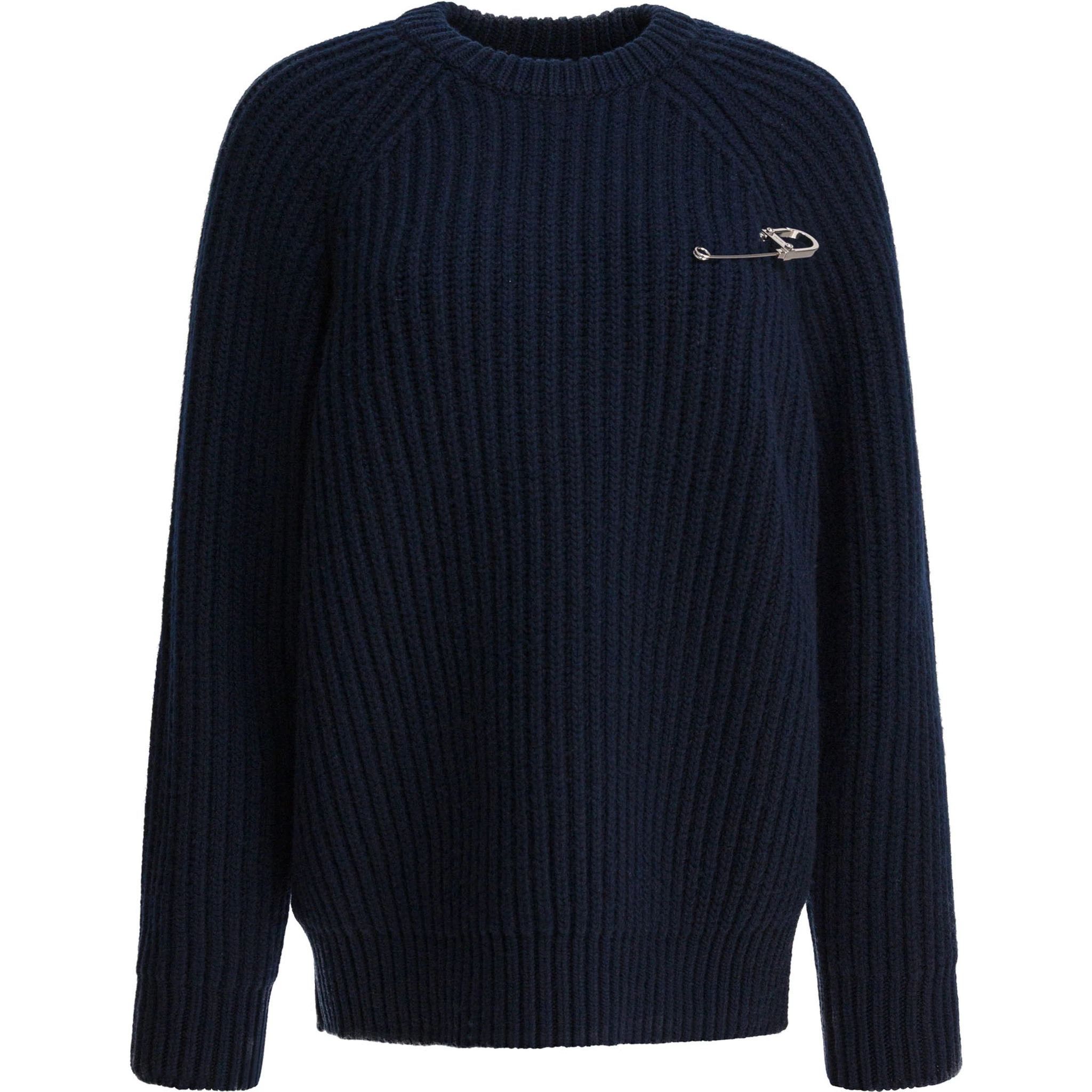 Wool knitwear with pin