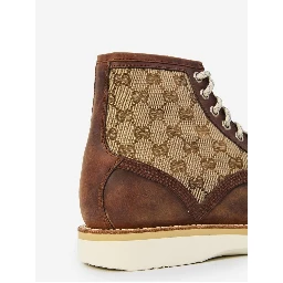 Lace up ankle boots GG