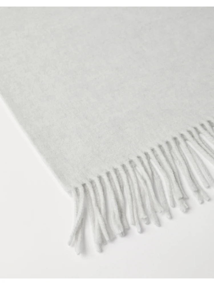 Cashmere scarf