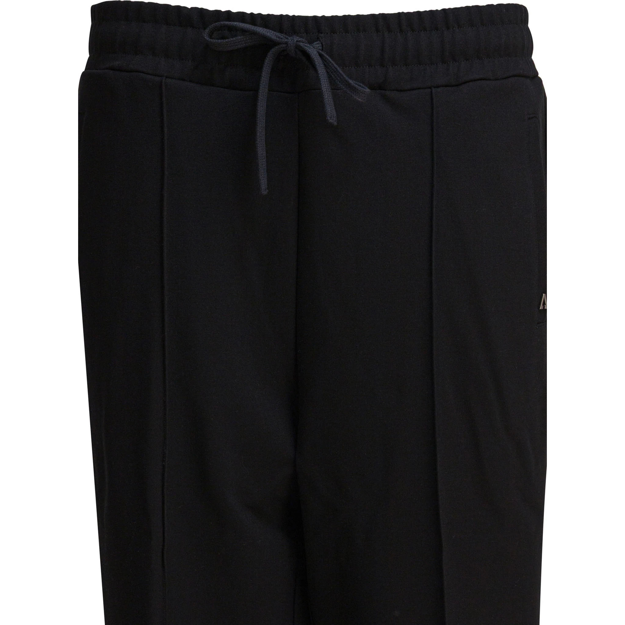 Pants with drawstring