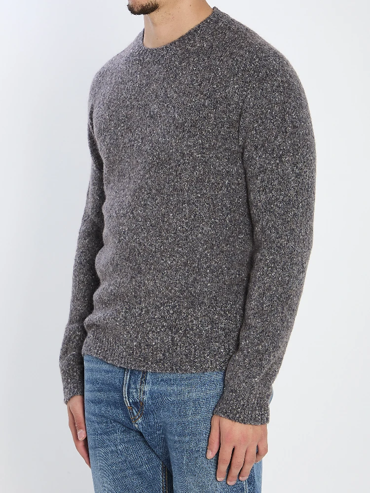 Knitted craw neck pullover alternative