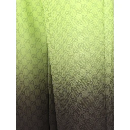 ملابس غوتشي الجاهزة