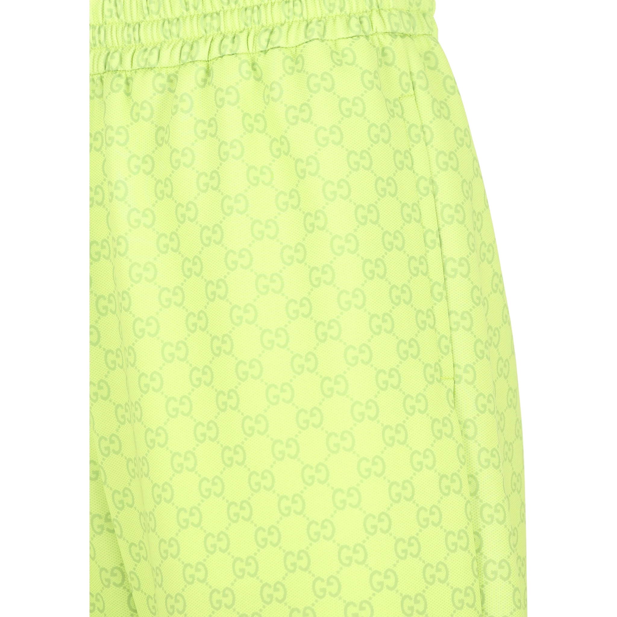 ملابس غوتشي الجاهزة