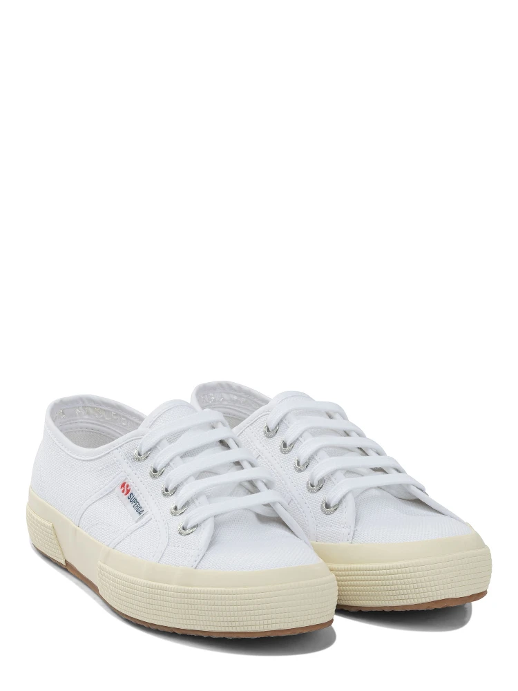 Sneakers & Slip-On alternative