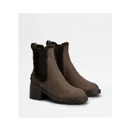 "Chelsea" ankle boots